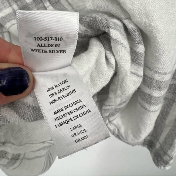 Rails Allison Silver Plaid Shirt‎ Size Large - Picture 10 of 16